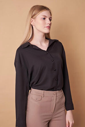 Kadın Yakalı Düşük Omuzlu Uzun Kol Likrasız Kumaş Gömlek-Siyah