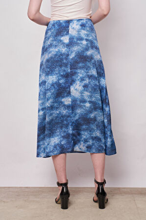 Kadın Desenli Likrasız Saten Kumaş Yüksek Bel Uzun Çan Etek-Mavi Desen