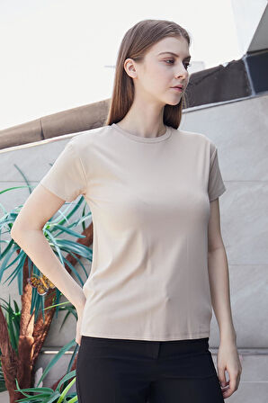 Kadın Sıfır Yaka Kırışmaz Span Karışımlı Şık Kısa Kol Likralı T-shirt Bluz-Koyu Bej 