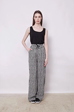 Baharlık Kumaş Desenli Vual Bol Kesim Pantolon-Siyah Çizgi