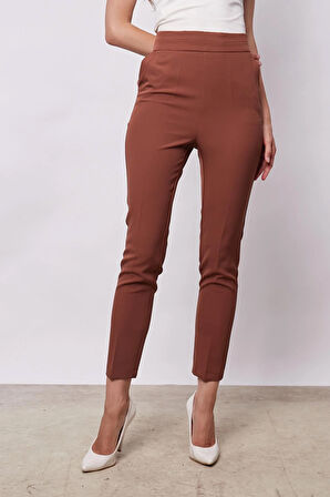 Kadın Yüksek Bel Yan Cepli Dar Paça Hafif Likralı Kumaş Pantolon-Taba