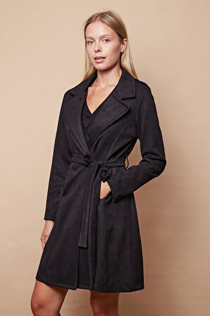 Kadın Hafif Likralı Süet Kumaş Anvelop Kruvaze Cepli Uzun Kol Diz Boy Trençkot-Siyah