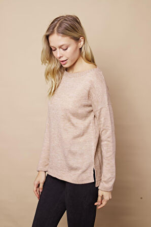 Kadın Hafif Esnek Trkio Kayık Yaka Düşük Omuzlu Uzun Kol Kazak Bluz-Bej