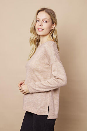 Kadın Hafif Esnek Trkio Kayık Yaka Düşük Omuzlu Uzun Kol Kazak Bluz-Bej