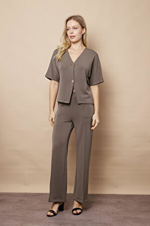 Kadın 1.Sınıf Kaliteli Modal Kumaş Düşük Omuzlu V Yaka Düğmeli Hafif Esnek Hırka-Haki 