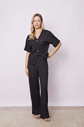 Kadın Delikli Hafif Likralı Kumaş Dantel Yüksek Bel Beli Lastikli Bol Paça Rahat Kesim Palazzo Pantolon-Siyah