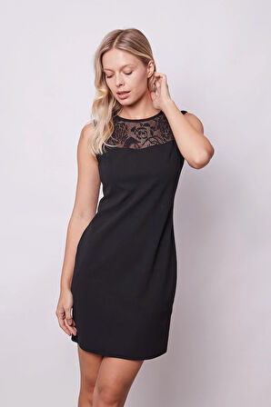 Kadın Krep Tül Detaylı Geniş Sıfır Yaka Kolsuz Elbise-Siyah