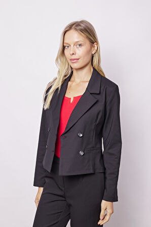 Kadın Yakalı Flato Cepli Uzun Kol Kruvaze Anvelop Hafif Likralı Kumaş Blazer Ceket-Siyah