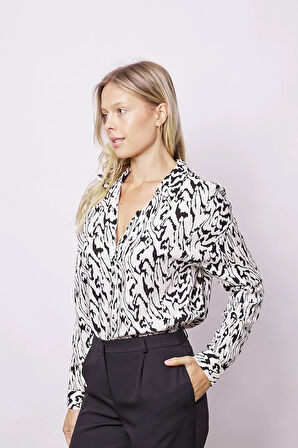 Kadın Likrasız Viskon Vual Desenli Yakalı Düşük Omuzlu Uzun Kol Şık Gömlek-Krem Desen