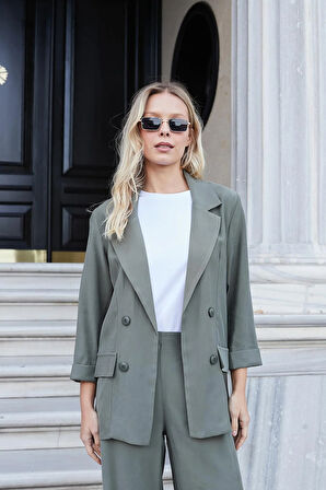 Kadın İpeksi Dokulu Modal Kumaş Yakalı Cep Kapaklı Oversize Salaş Blazer Ceket-Haki