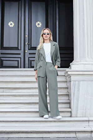 Kadın İpeksi Dokulu Modal Kumaş Yakalı Cep Kapaklı Oversize Salaş Blazer Ceket-Haki