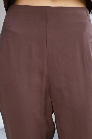 Kadın Likrasız Modal Kumaş Yüksek Bel Beli Lastikli Yan Cepli Dar Paça Bilek Boy Pantolon-Kahve