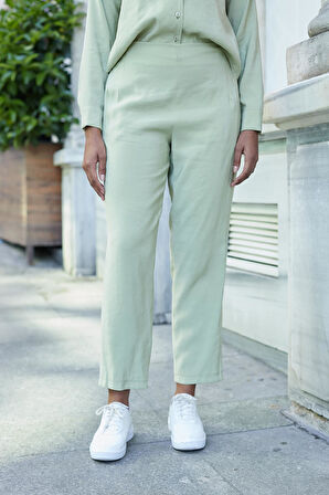 Kadın Likrasız Modal Kumaş Yüksek Bel Beli Lastikli Yan Cepli Dar Paça Bilek Boy Pantolon-Yağ Yeşili