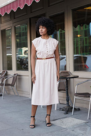 Kadın Yumuşak Dokulu İpeksi Modal Kumaş Hakim Yaka Beli Lastikli Önü Düğmeli Diz Altı Elbise-Taş