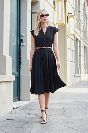 Kadın İpeksi Modal Kumaş Hakim Yakalı Düşük Omuzlu Önden Fermuarlı Pilikaşeli Elbise(Deri Kemer Dahil)-Siyah