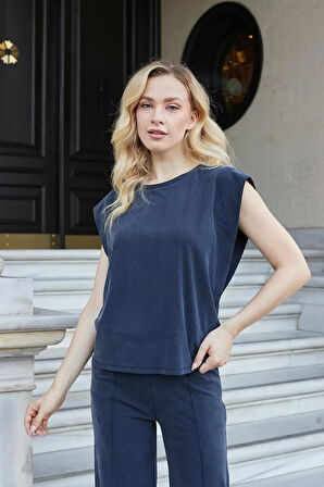Kadın Modal İpeksi Likralı Kumaş Geniş Sıfır Yaka Düşük Omuzlu T-shirt Bluz-Lacivert 