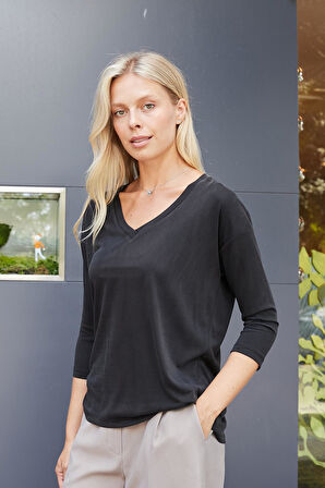 Kadın Kaliteli Modal Esnek Kumaş V Yaka Düşük omuzlu Kapri Truvakar Kol Hafif Salaş Bluz-Siyah