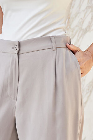 Kadın İpeksi Modal Yüksek Bel Yan Cepli Pileli Arkası Lastikli Bol Paça Palazzo Pantolon-Vizon