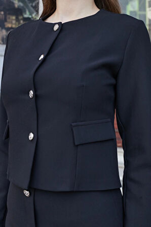 Kadın Hafif Esnek Kumaş Geniş Sıfır Yaka Cep Kapaklı Uzun Kol Dar Kesim Hafif Kısa Blazer Ceket-Siyah