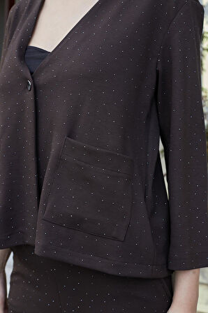 Kadın İpeksi Dokulu Taş Baskılı Esnek Kumaş V Yaka Cepli Düğmeli Ceket Hırka-Kahve