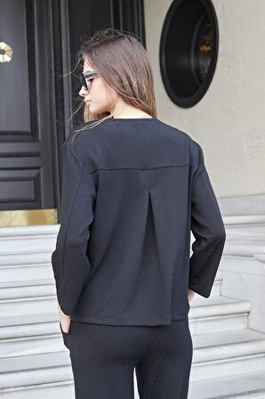 Kadın İpeksi Dokulu Taş Baskılı Esnek Kumaş V Yaka Cepli Düğmeli Ceket Hırka-Siyah