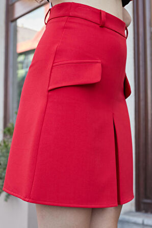 Kadın Yüksek Bel Pili Kaşeli Cep Kapaklı Hafif Esnek Kumaş Diz Üstü Çan Etek-Kırmızı