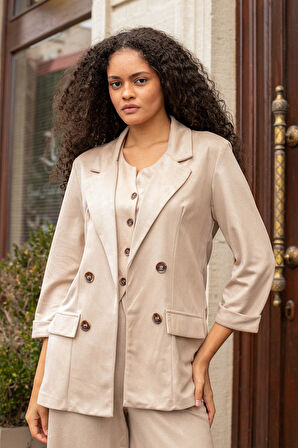 Kadın Süet Dokulu Kumaş Yakalı Capri Kol Cep Kapaklı Blazer Ceket-Bej 