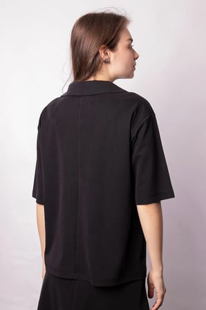 Kadın Yumşak Dokulu Esnek Kumaş V Yaka Yakalı Düşük Omuzlu Dirsek Boy Kollu Oversize Bluz-Siyah
