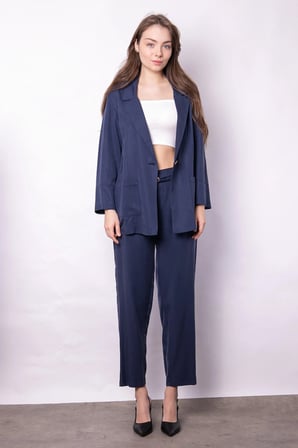 Kadın Baharlık Kumaş Rahat Kesim Yakalı Cepli Kolu Katlamalı Boyfriend Blazer Ceket-Lacivert