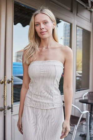 Kadın Desenli Tül Strapless Likralı Body Bluz-Bej