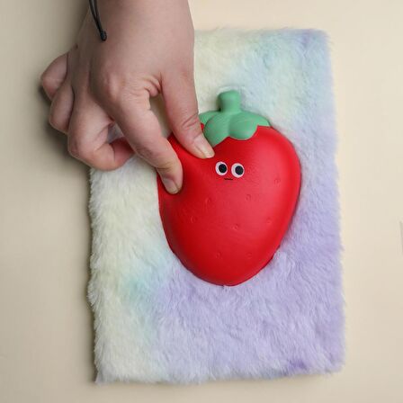 Squishy Tasarımlı Peluş Çilek Çizgili Defter