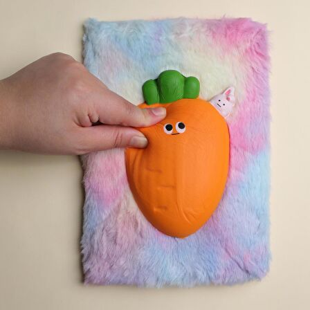 Squishy Tasarımlı Peluş  Havuç  Çizgili Defter
