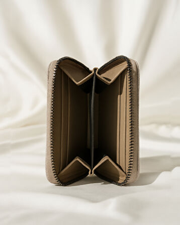 Luna Parlak Simli Fermuarlı Cüzdan