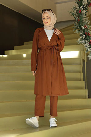 Ay Parça Detaylı Takım Kahverengi