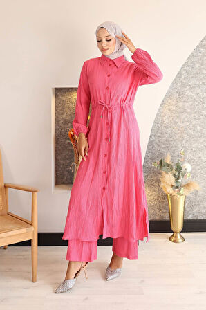 Yırtmaç Detaylı Uzun Takım Fuşya