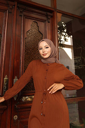 Yırtmaç Detaylı Uzun Takım Kahverengi