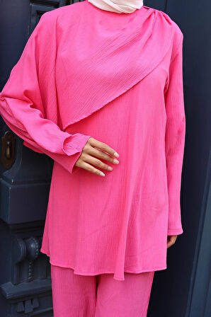 Pelerin Detaylı Takım Fuşya