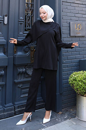 Pelerin Detaylı Takım Siyah