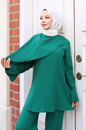 Pelerin Detaylı Takım Yeşil