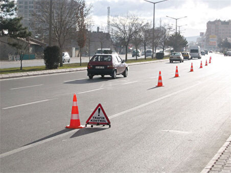 Eko Trafik Konisi 75 cm Reflektifli Trafik Dubası