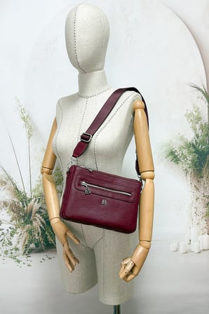 SOSELA 67-7175 Kadın Bordo Çapraz Askılı Çanta