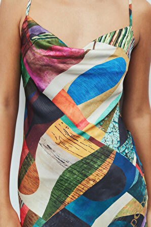 Êtincelle Coloré Desenli Degaje Yaka Askılı Kısa Saten Gecelik