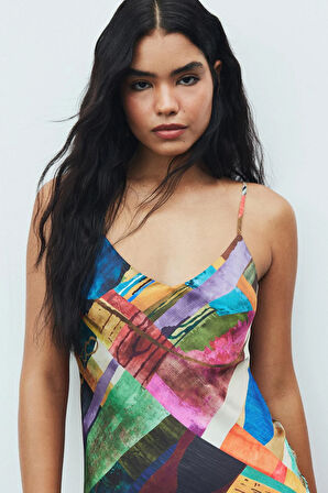 Cendre Coloré Desenli V Yaka Askılı Kısa Saten Gecelik