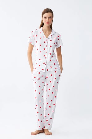 Akbeniz Kadın Beyaz Kırmızı Kalpli Önden Düğmeli Pijama Takımı