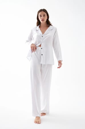 Akbeniz Kadın Beyaz Oversize Saten Pijama Takımı