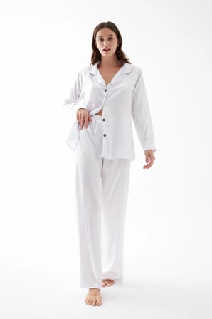 Akbeniz Kadın Beyaz Oversize Saten Pijama Takımı
