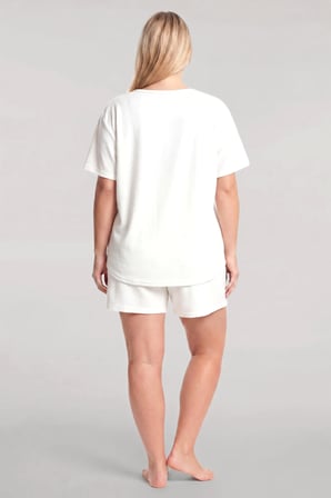 Akbeniz Büyük Beden Beyaz Şortlu Kadın Pijama Takımı