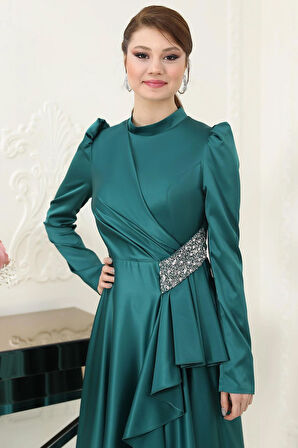 Nazende Tesettür Abiye Zümrüt