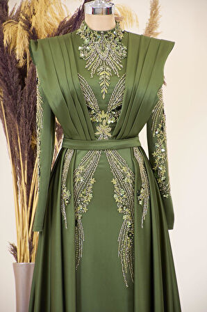 Önü Drapeli Kuyruklu Boncuk İşlemeli Miranda Tesettür Abiye Haki