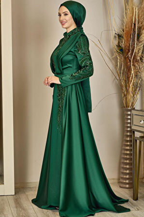 Önü Drapeli Kuyruklu Boncuk İşlemeli Miranda Tesettür Abiye Zümrüt